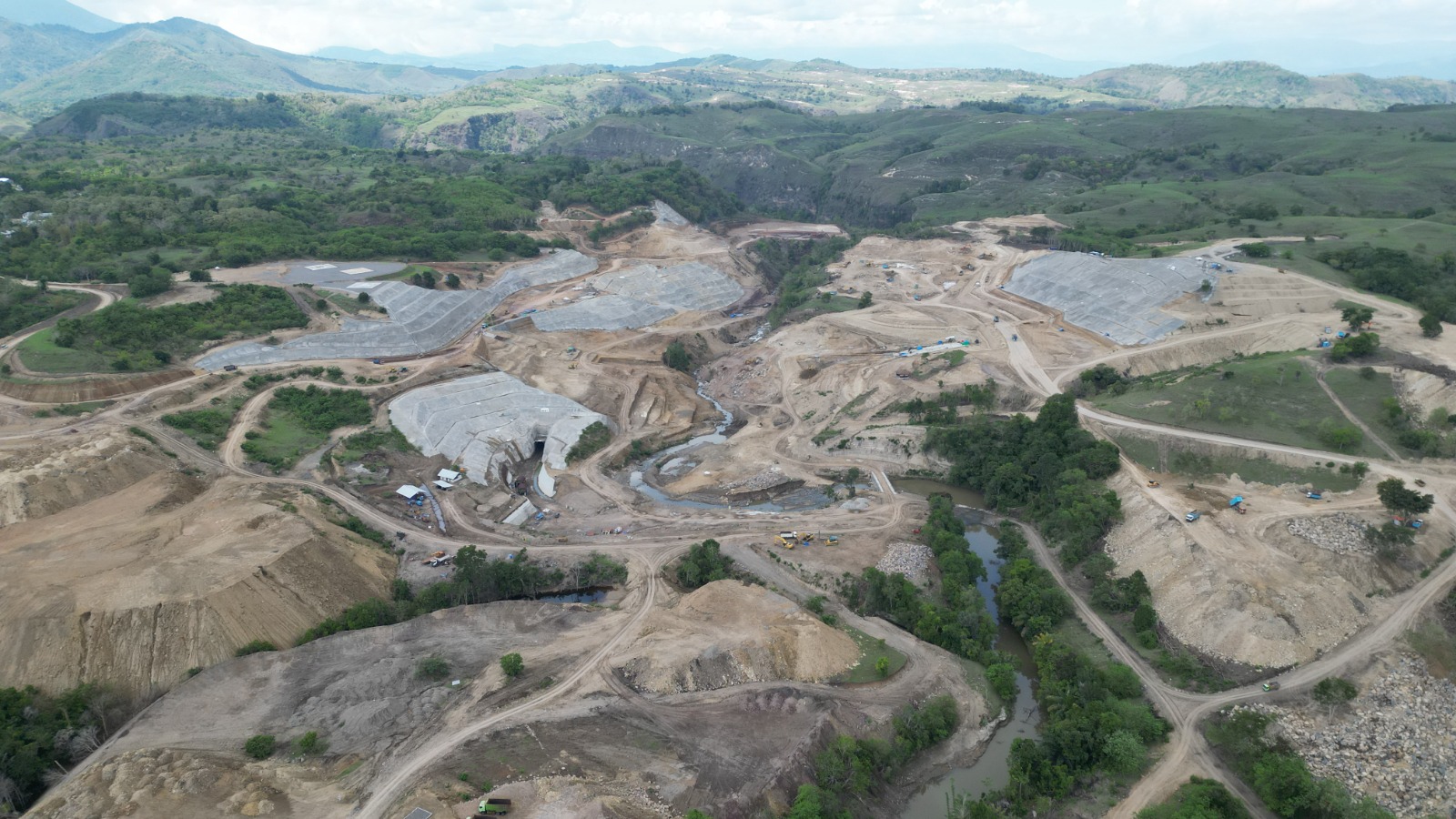 Bangun Bendungan Mbay, Brantas Abipraya Sokong Produksi Beras di NTT