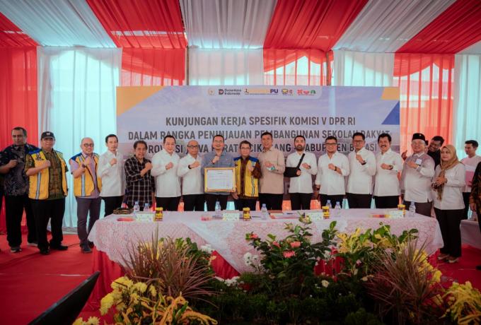 Komisi V DPR RI Optimistis Sekolah Rakyat Jabar II Siap Beroperasi Tahun Ajaran Baru, Brantas Abipraya Percepat Penyelesaian Akhir