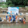 Brantas Abipraya is spreading fish seeds to promote the spirit of caring for and protecting the ecosystem in the Brigif Reservoir